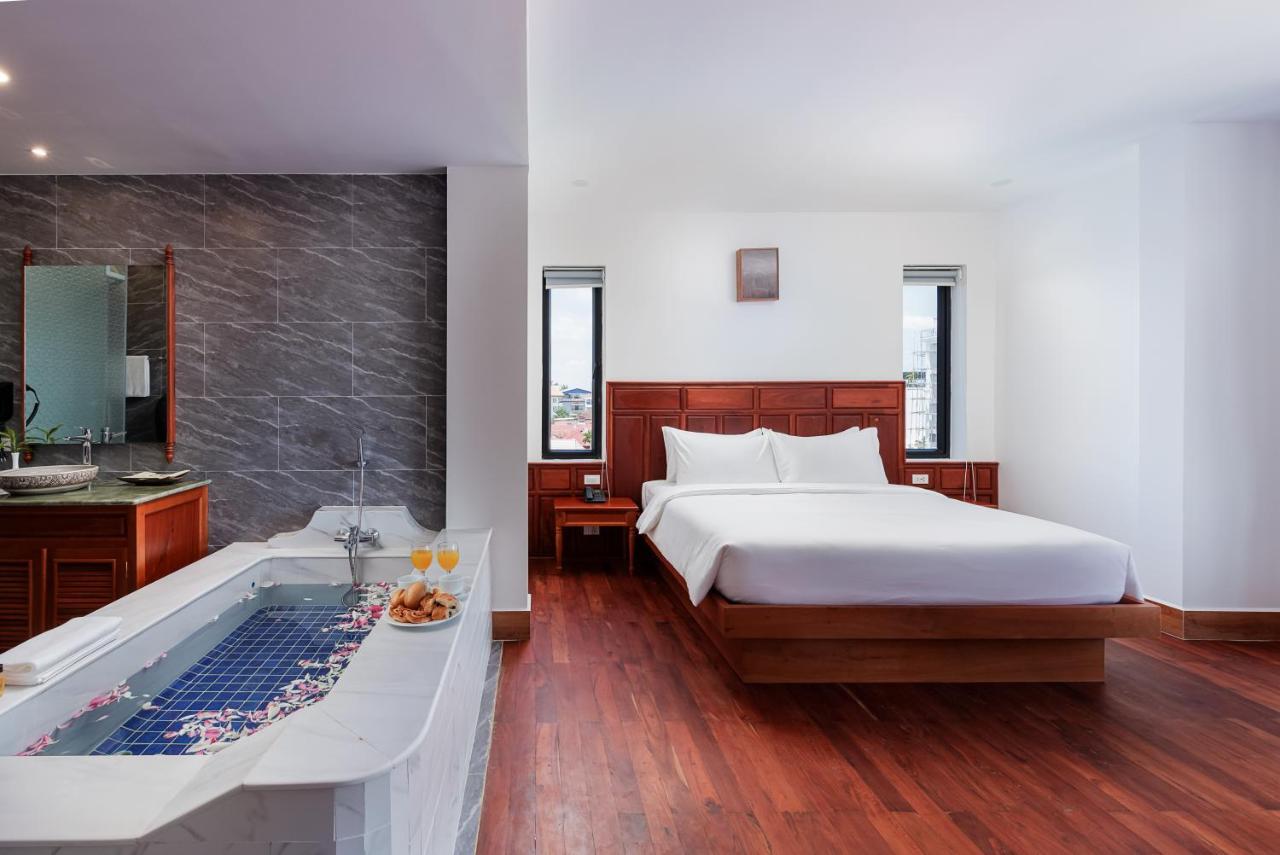 Khách sạn Two Seasons Siem Reap