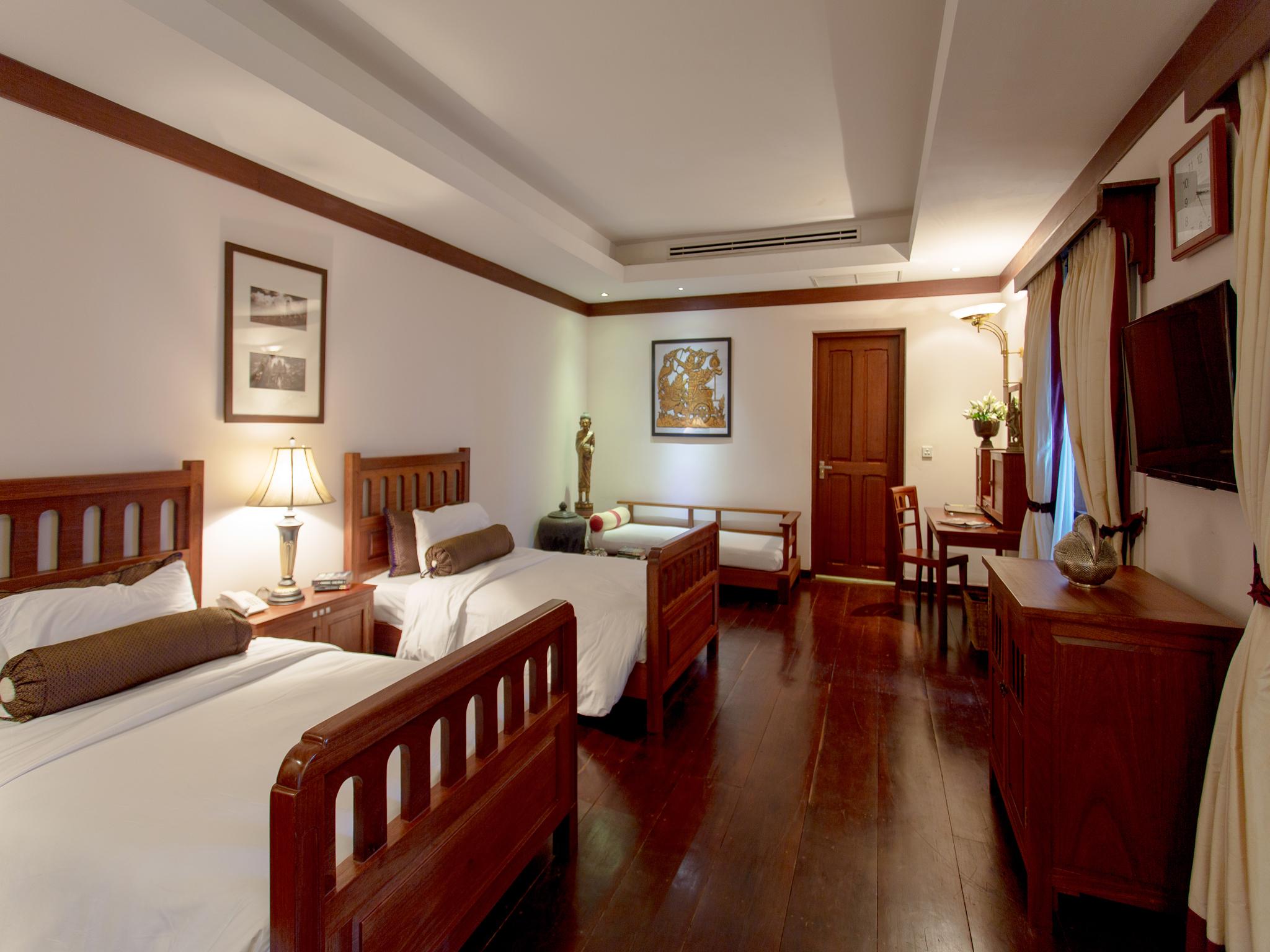 Royal Angkor & Resort