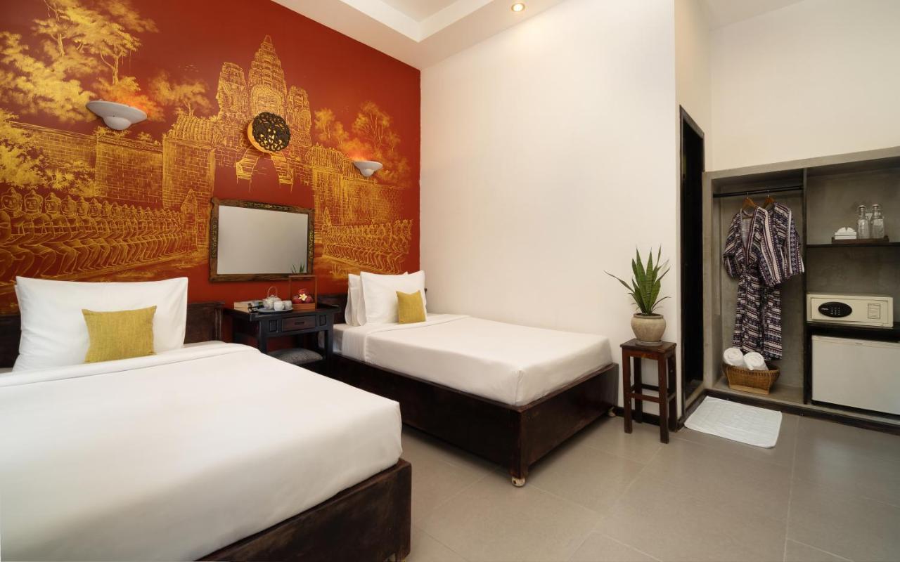 The Urban Hotel