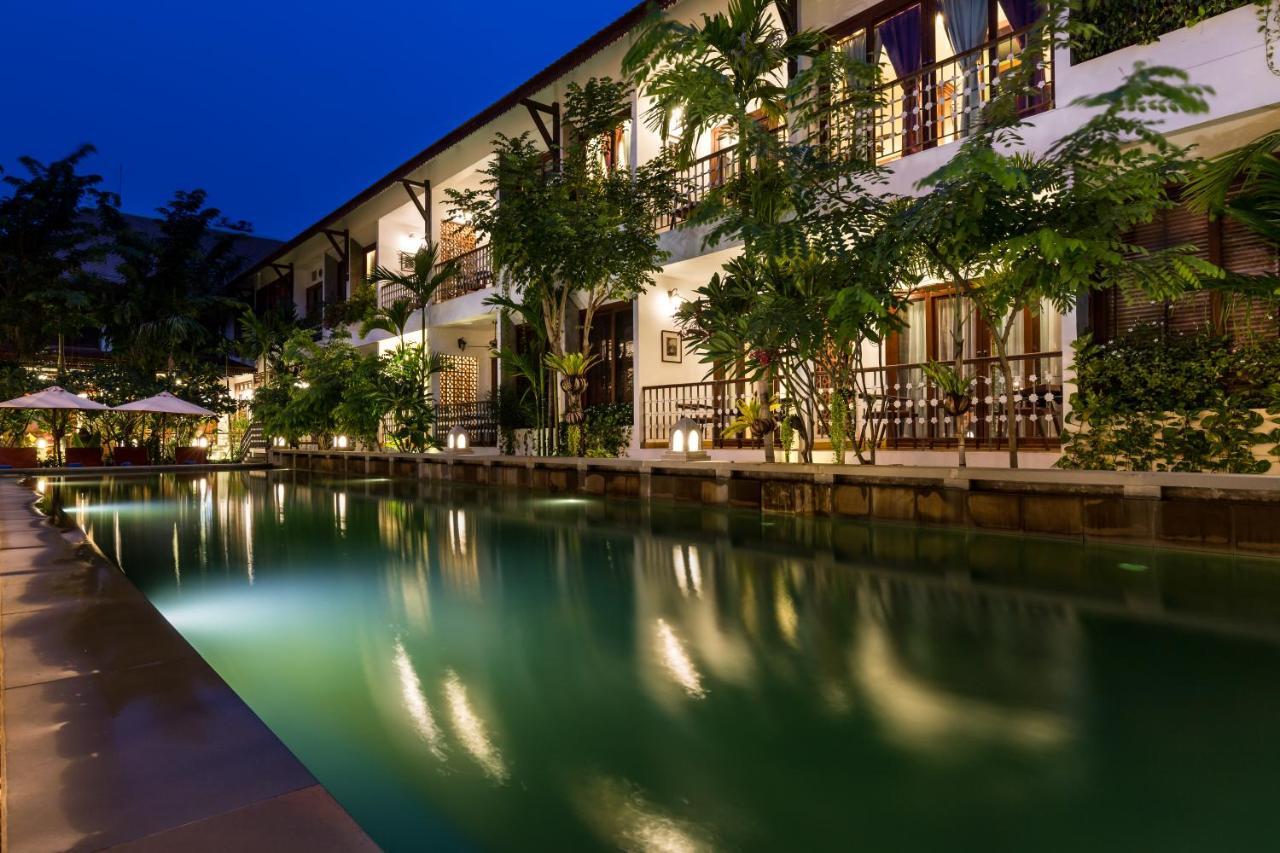 Khách sạn Montra Nivesha 5*