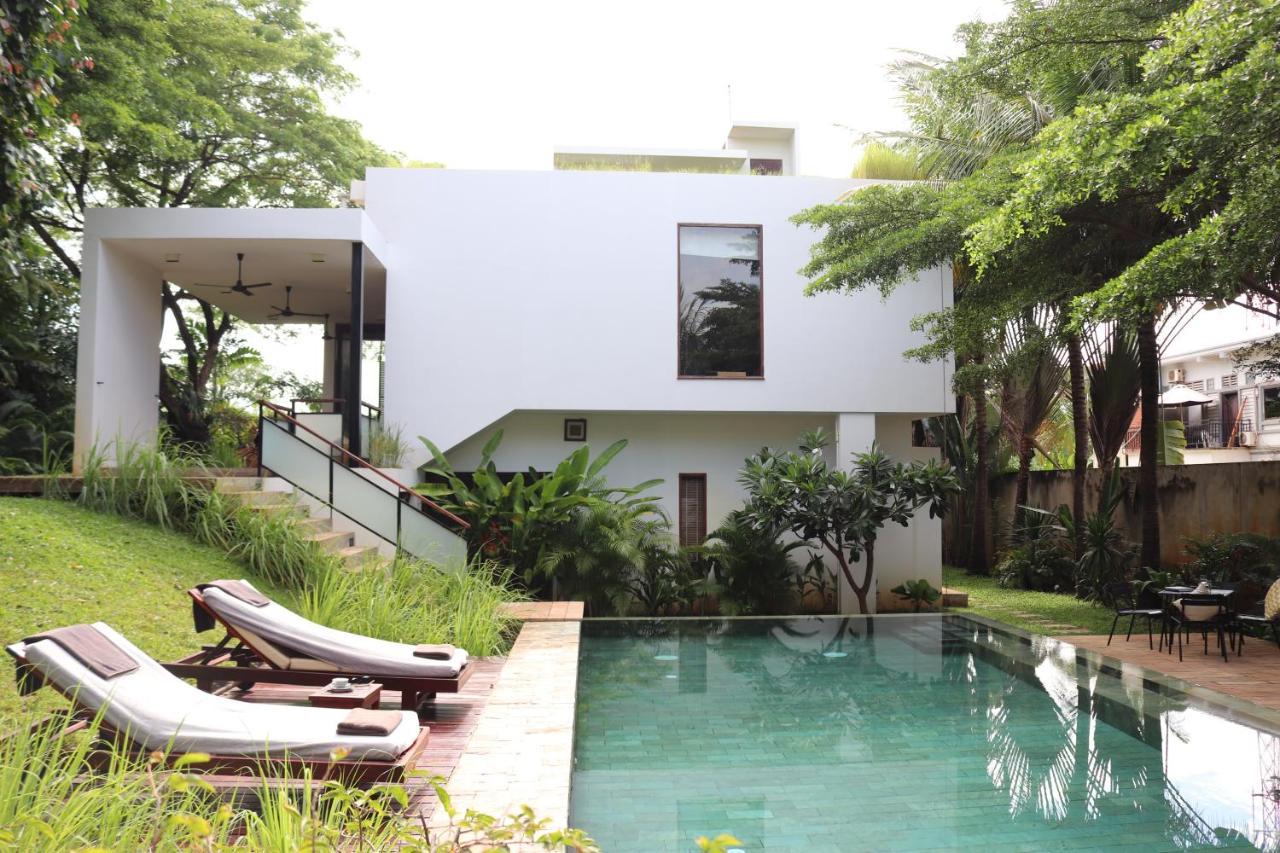 Rose Apple Residences - Private Modern 5 Bedrooms Pool