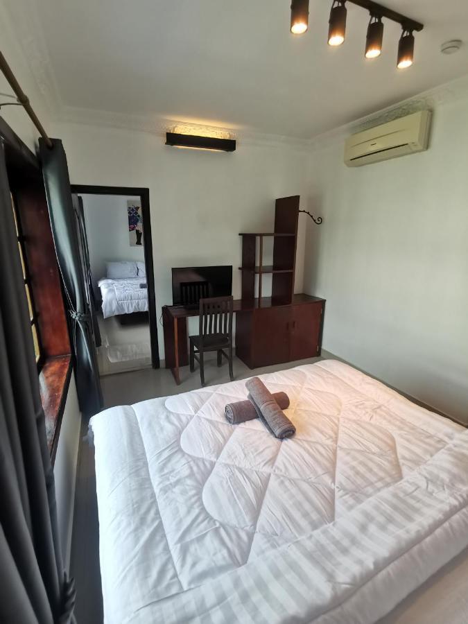 Mad Monkey * Siem Reap