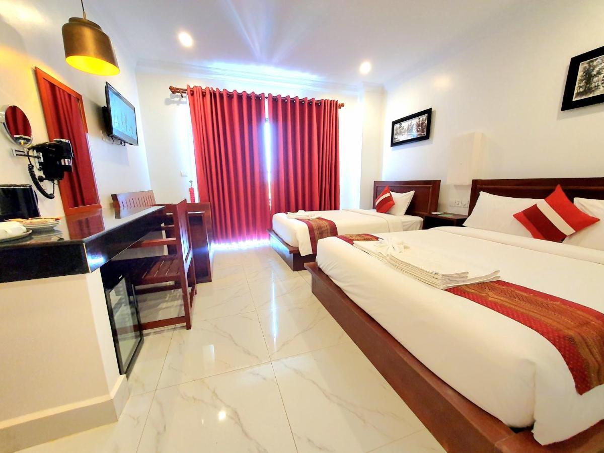 Darling Pub Siem Reap