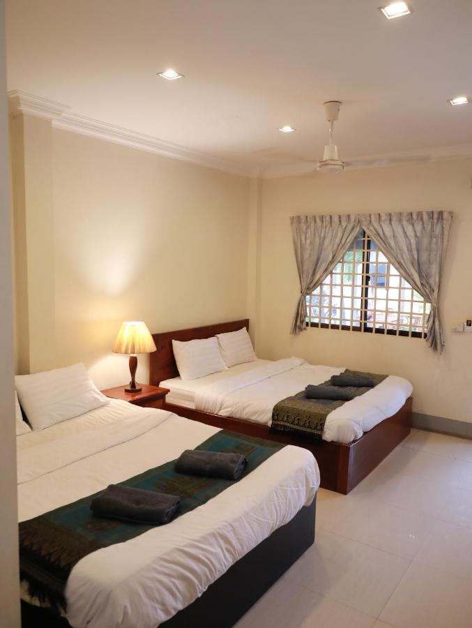 Guest house Blank