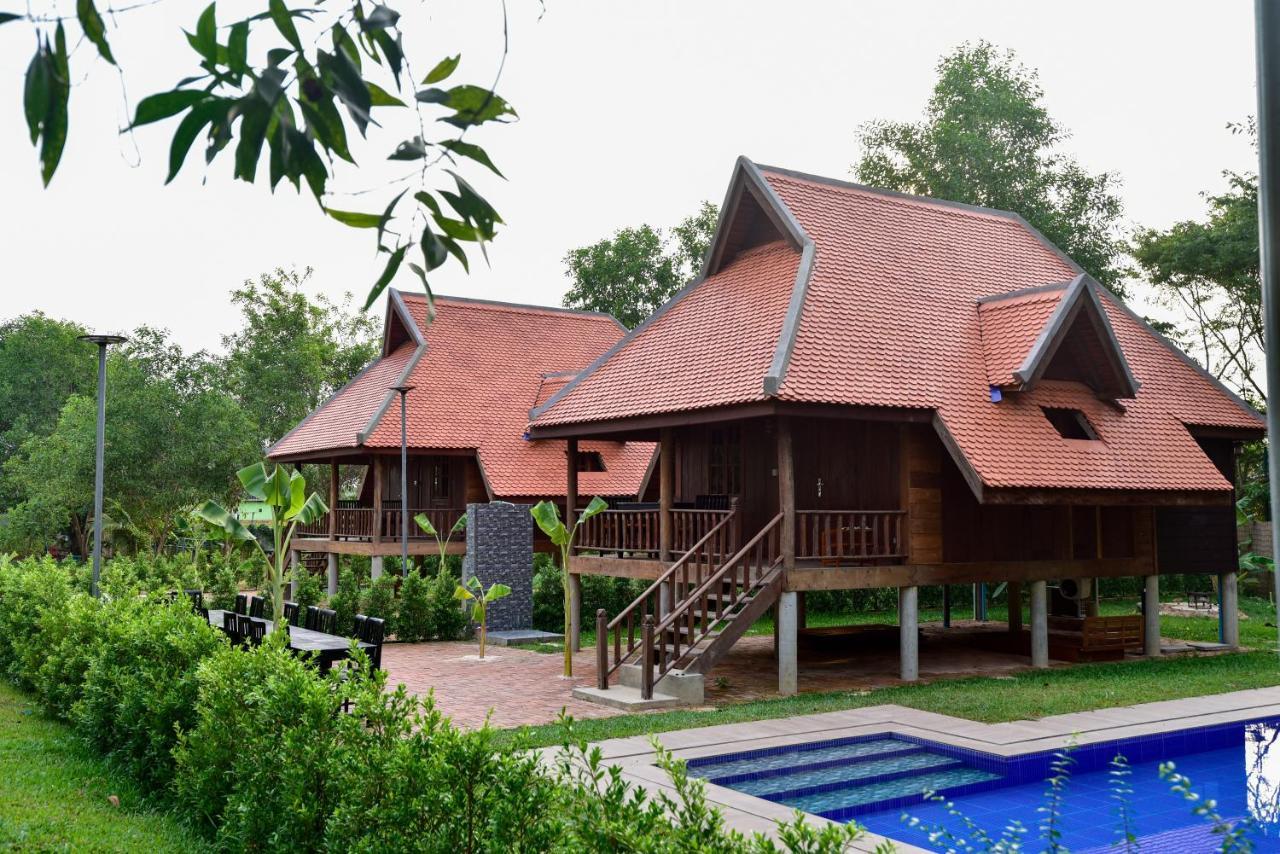 Angkor Heart 4*