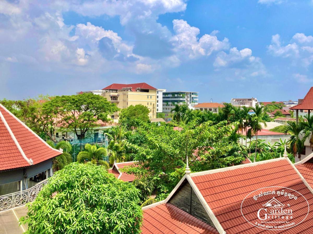 Garden Village & Pool Bar 2*