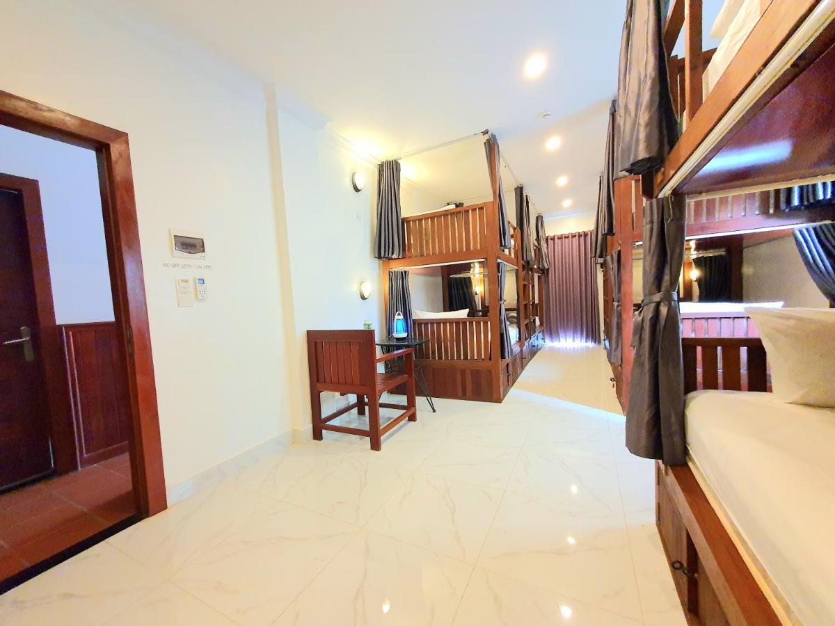 Darling Pub Hostel *