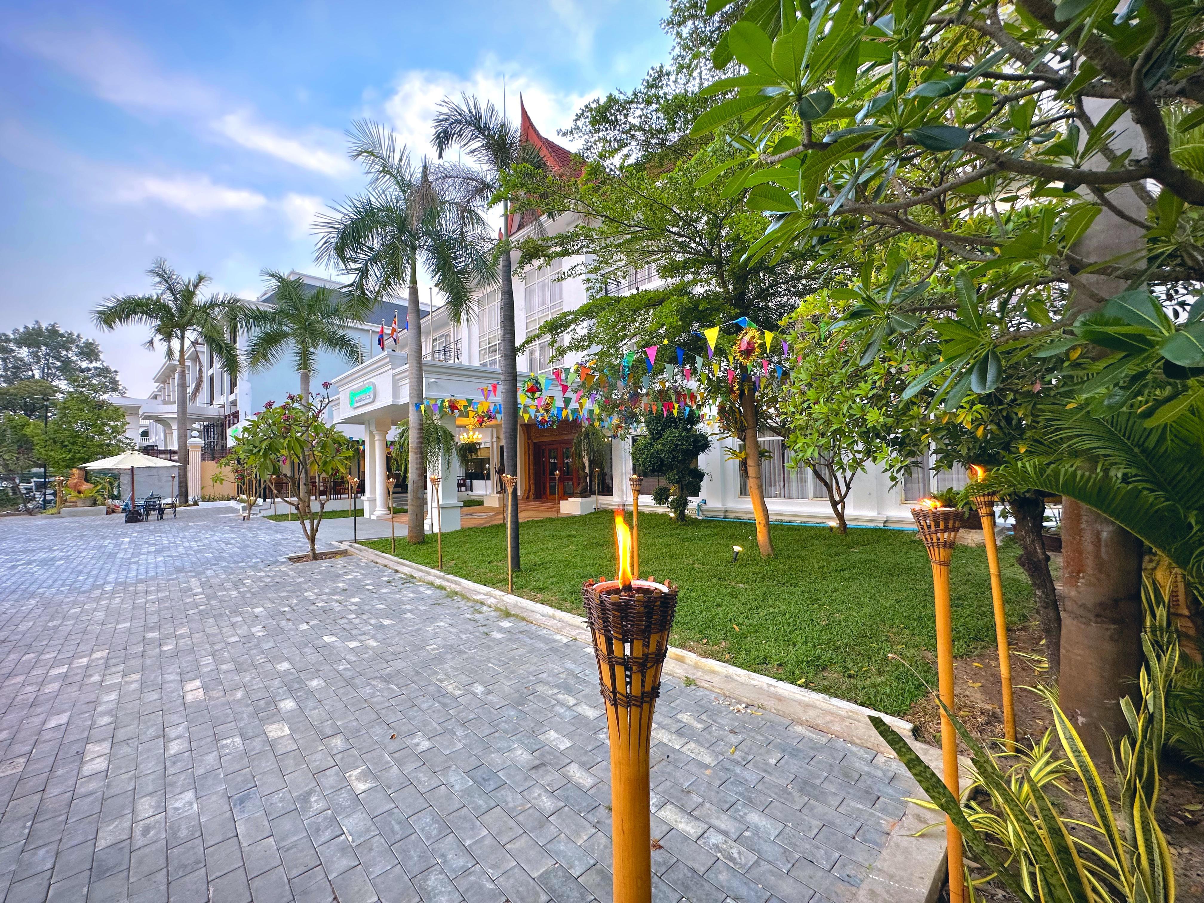 Sala Hotel