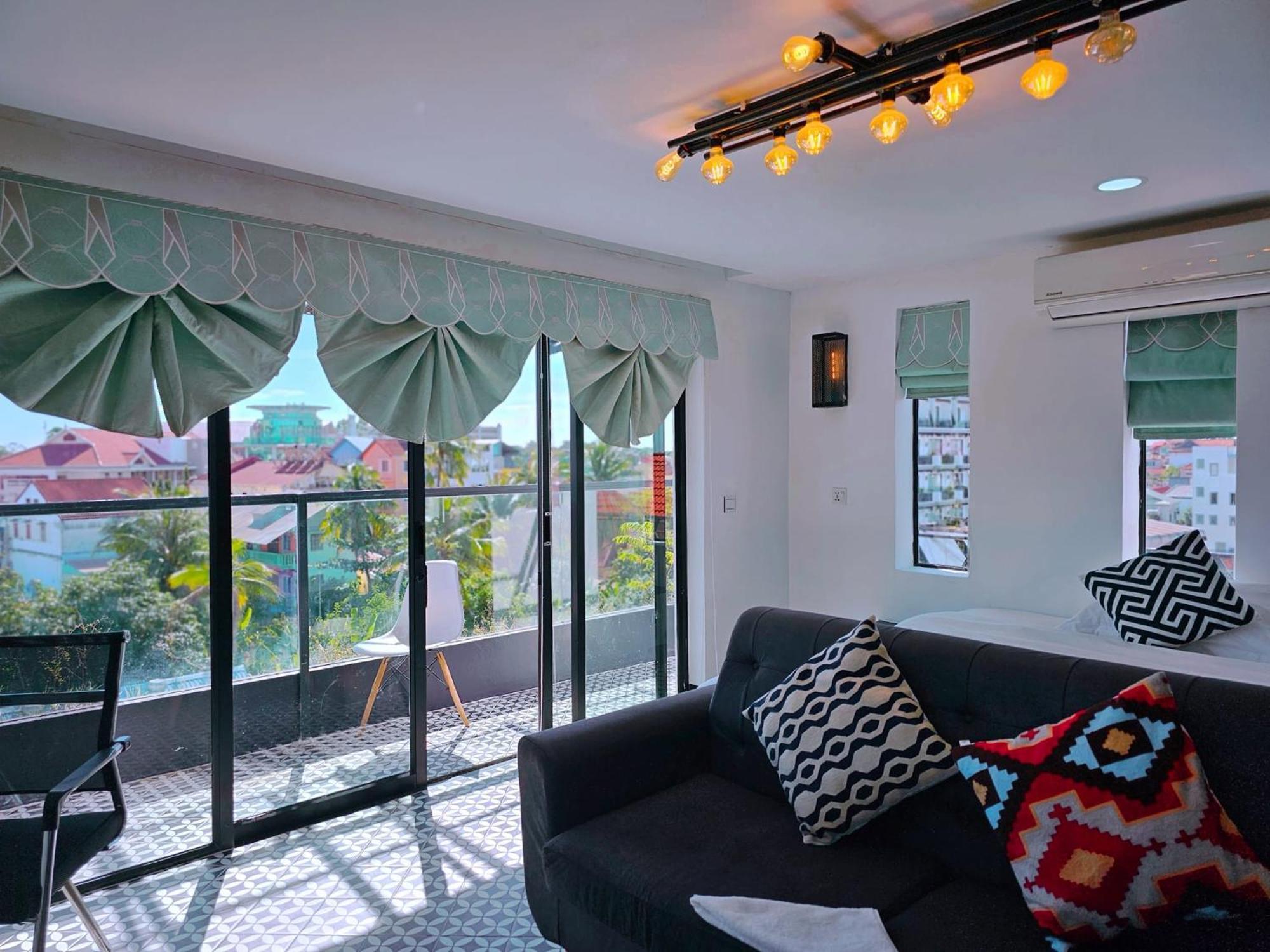 Hotel Angkor 4*