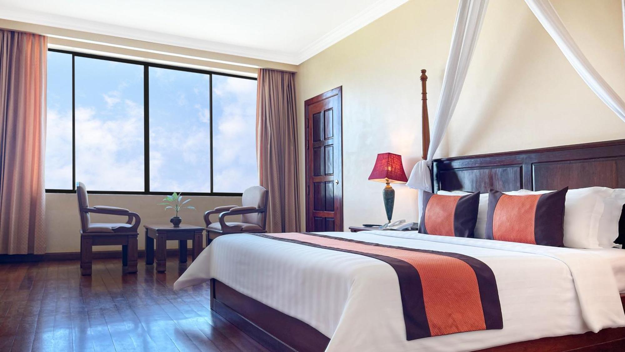 Pacific & Hotel 5*