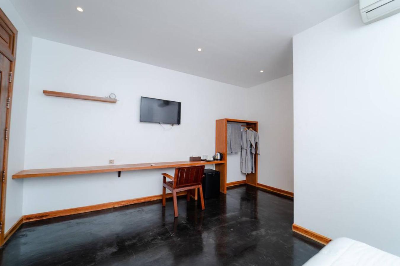 Uma Hotel 3*
