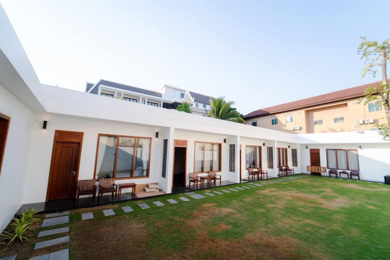Uma Hotel