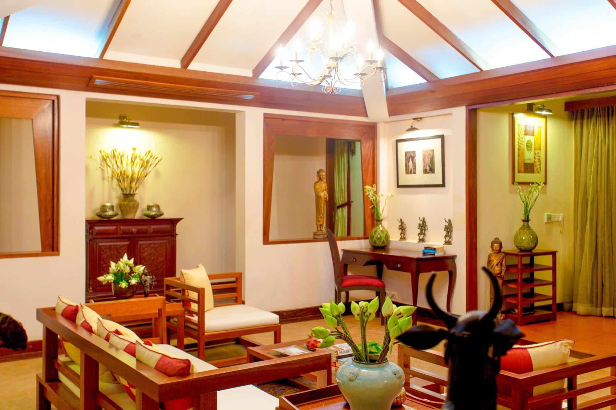 Resort Royal Angkor &