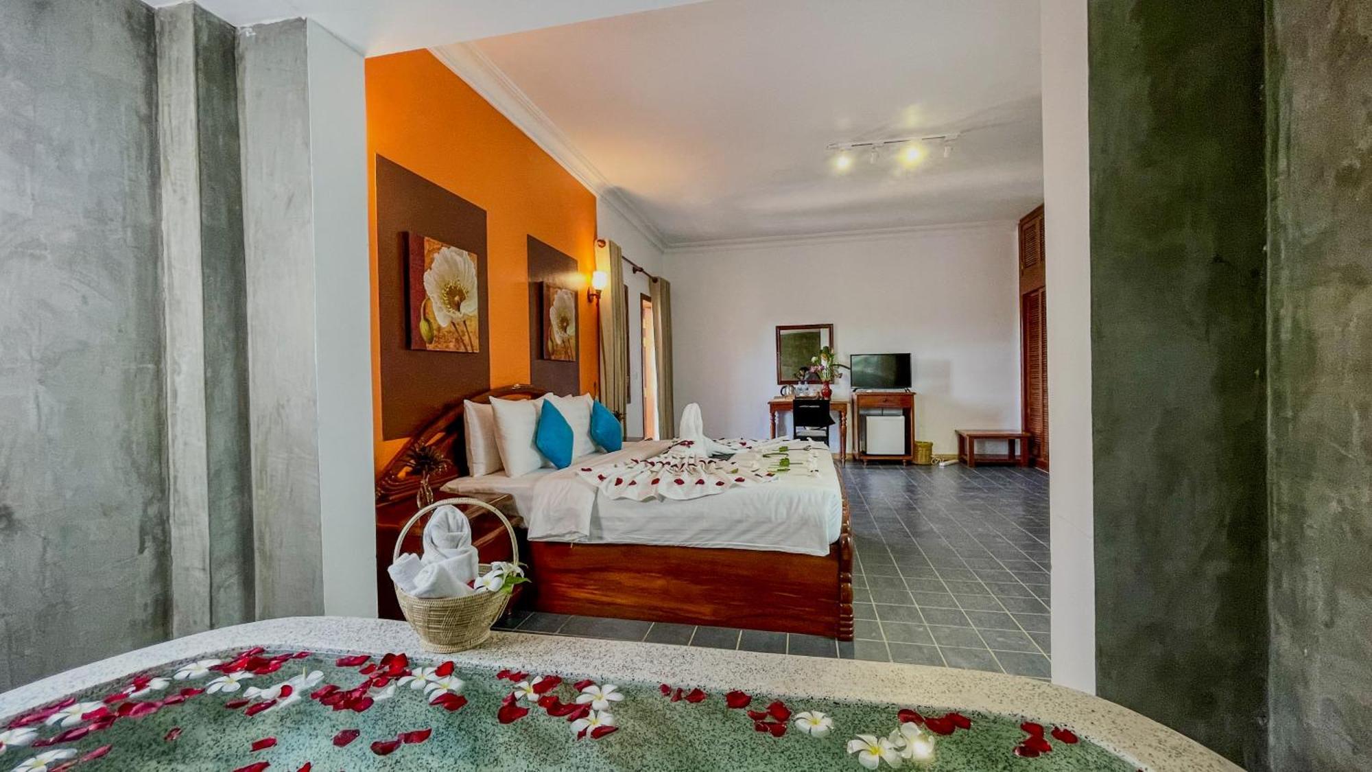 Hotel Indochine D'angkor 4*