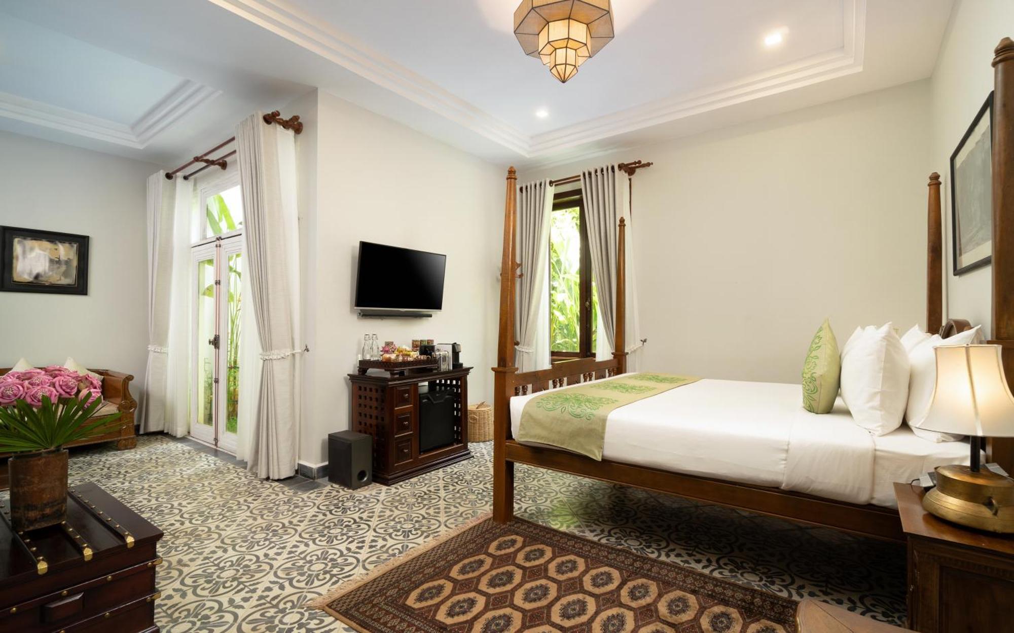 Mane Boutique & 5* Siem Reap
