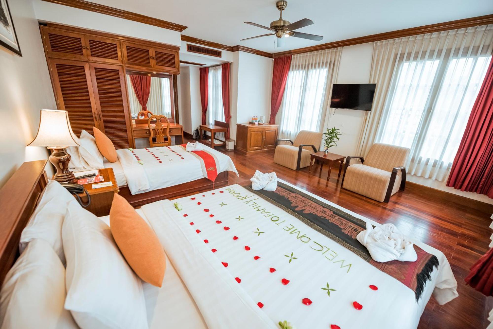The By Royal Crown 4* Siem Reap