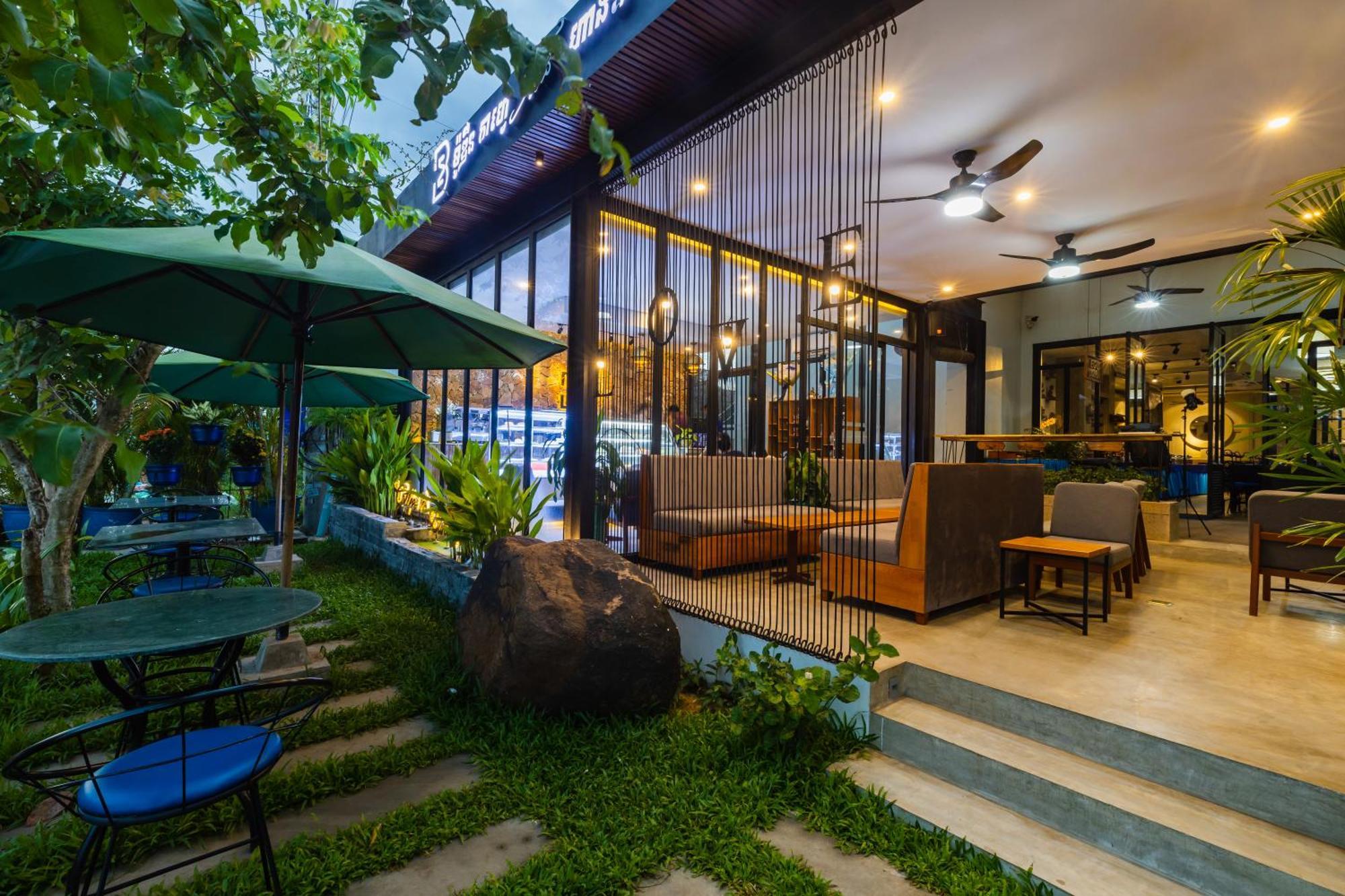 Bayon Modern 4*