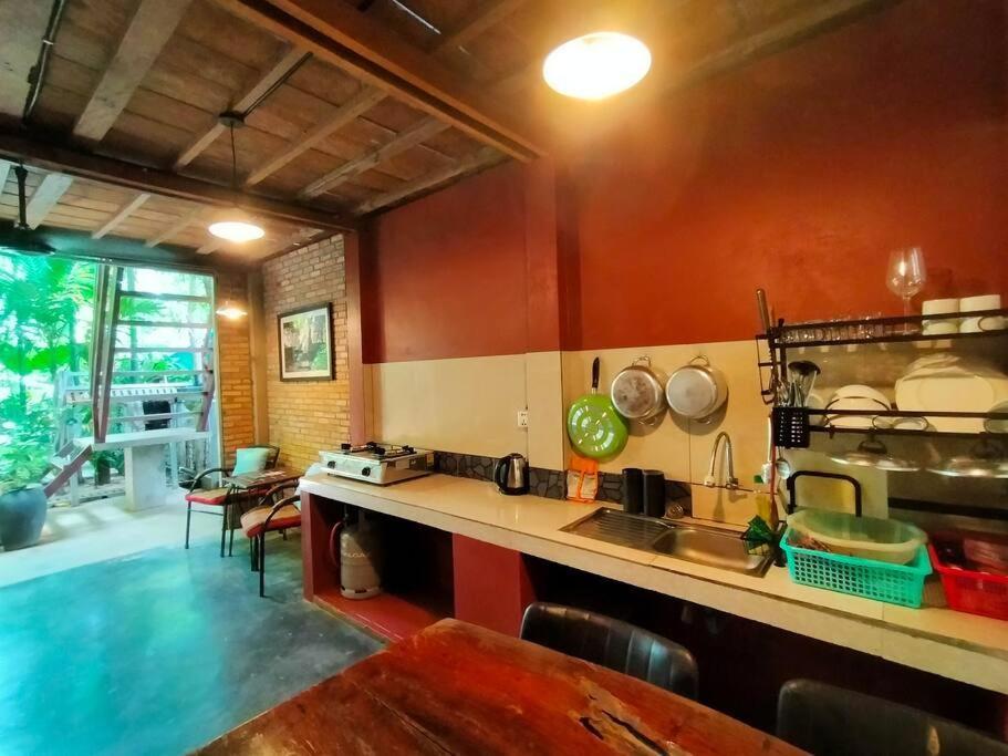 - Four Bedrooms Near Angkor Wat Holiday home *