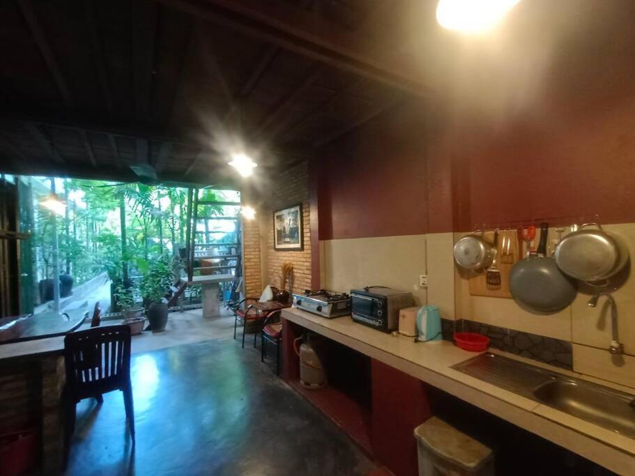 - Four Bedrooms Near Angkor Wat Holiday home Siem Reap