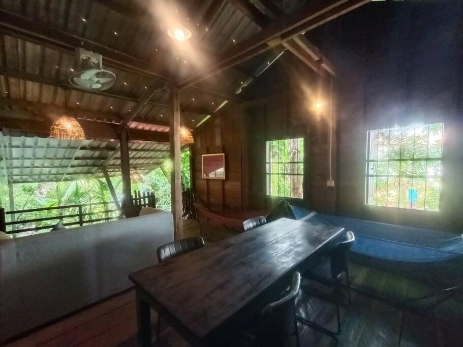 - Four Bedrooms Near Angkor Wat Siem Reap