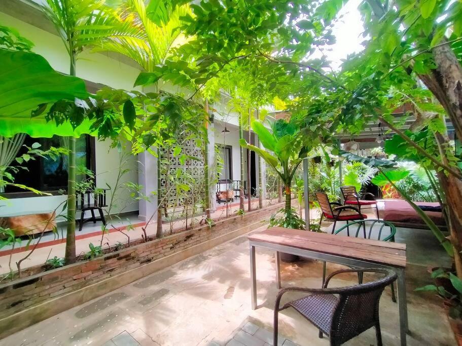 Holiday home - Four Bedrooms Near Angkor Wat Siem Reap