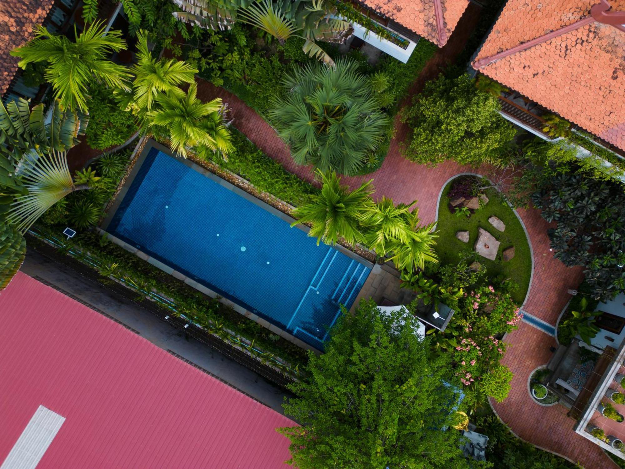 Golden Vishnu Villa Siem Reap