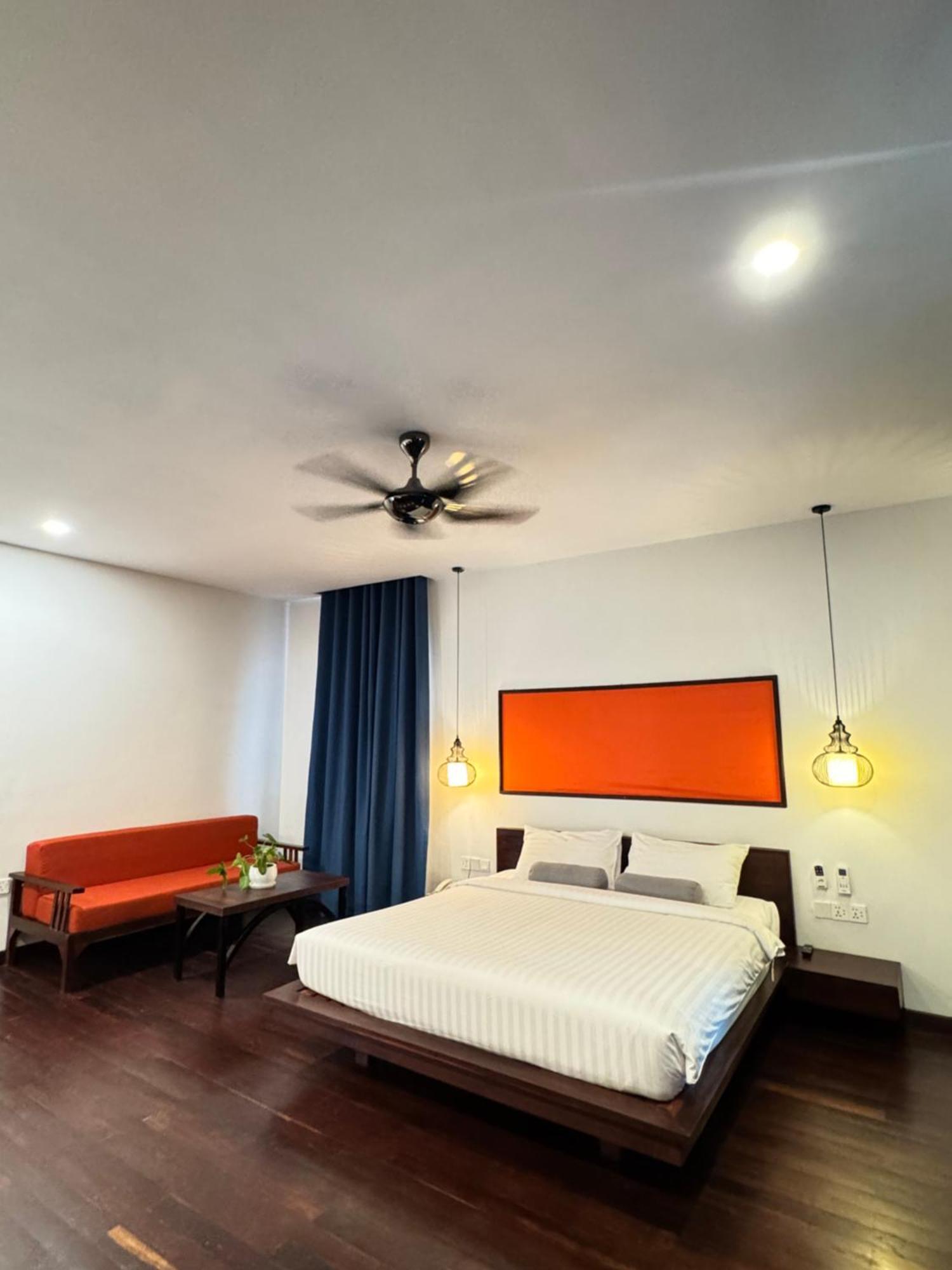 Mealy Hotel