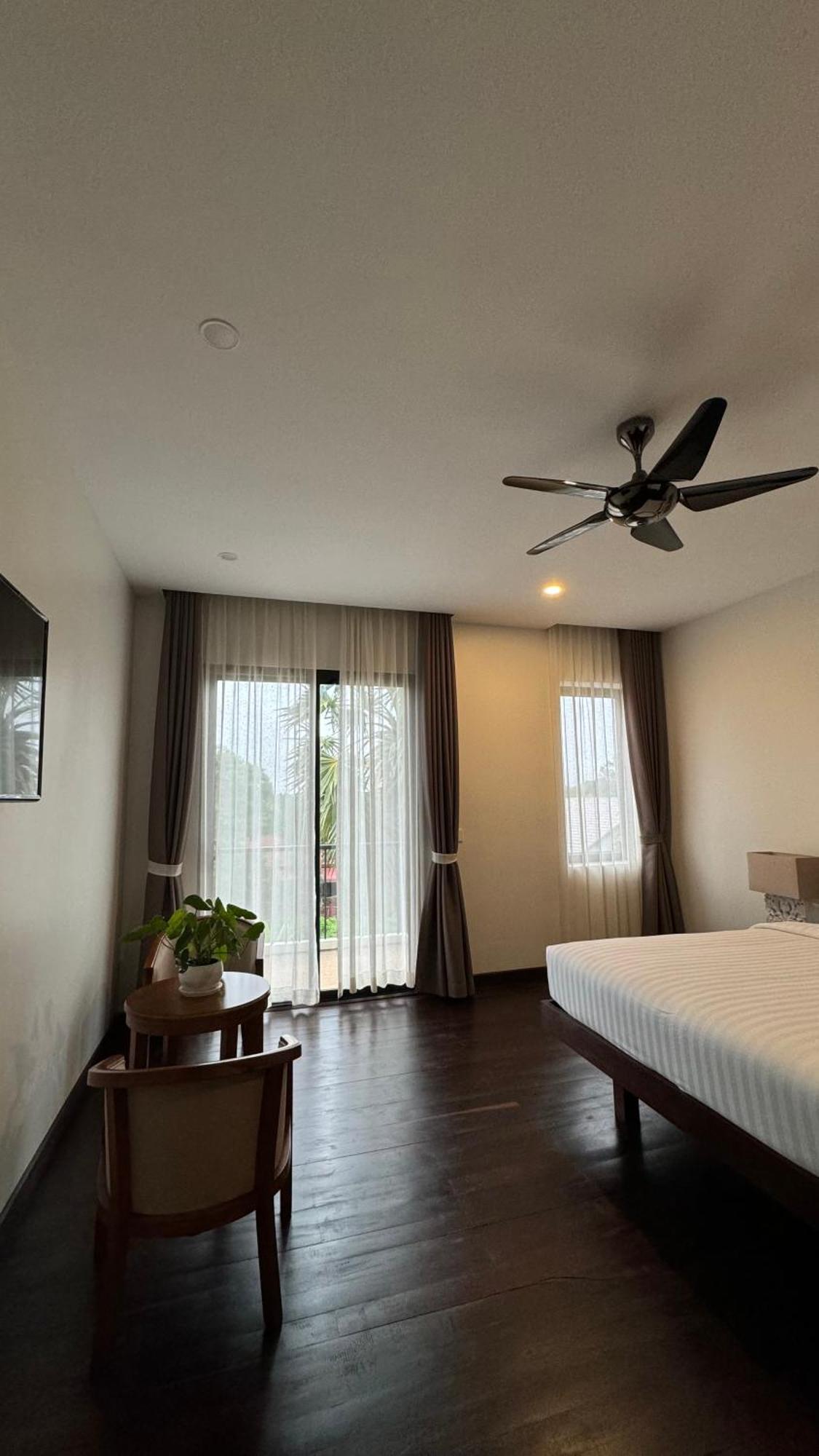 Hotel Mealy