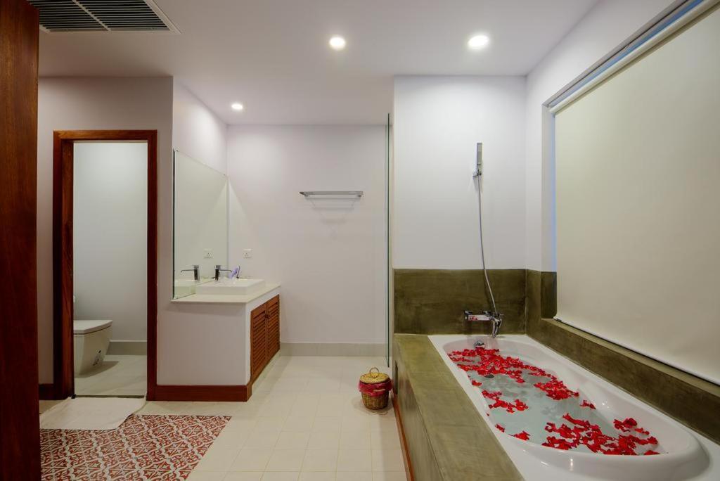 Hotel Shadow Angkor