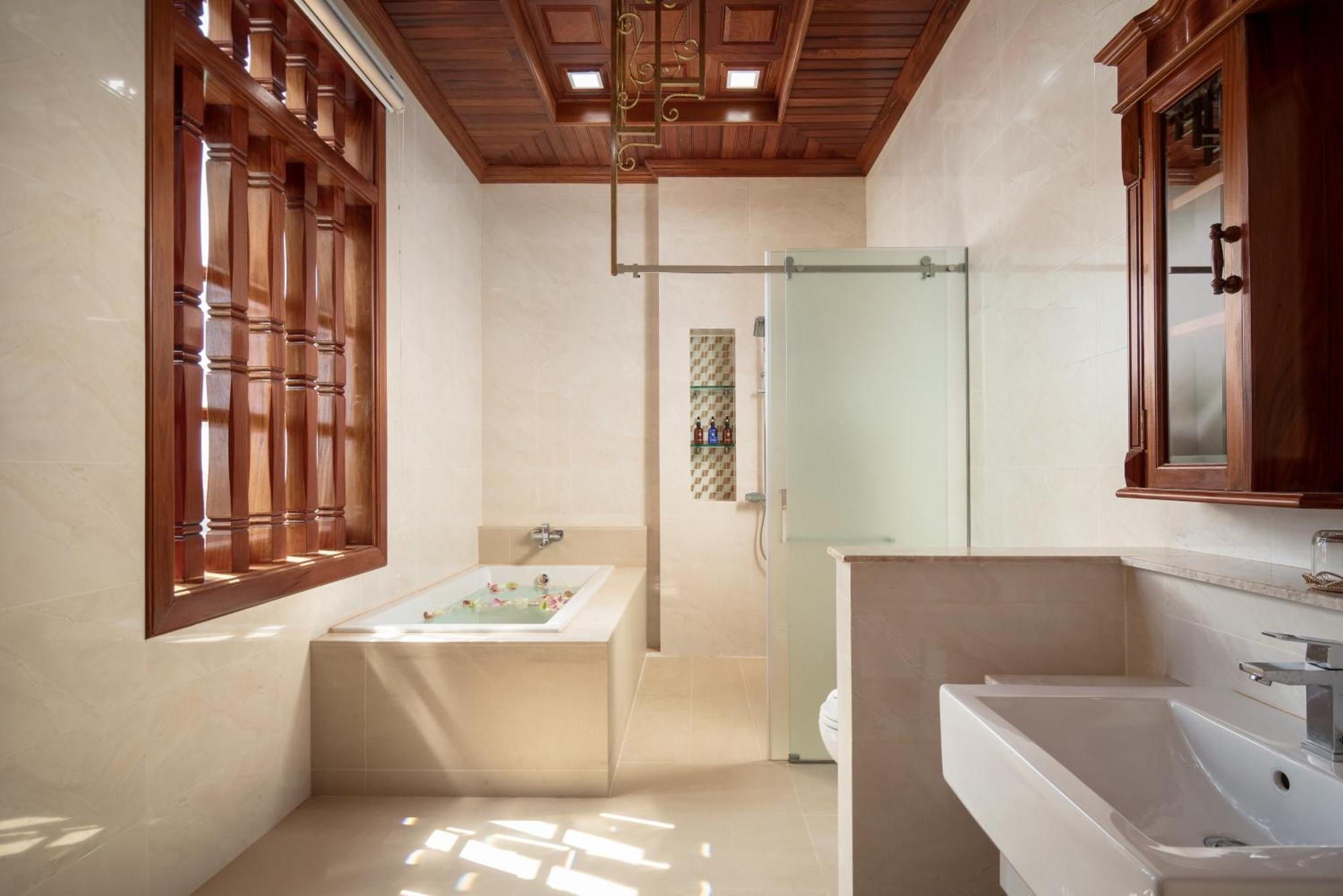 Seyna Hotel 4*