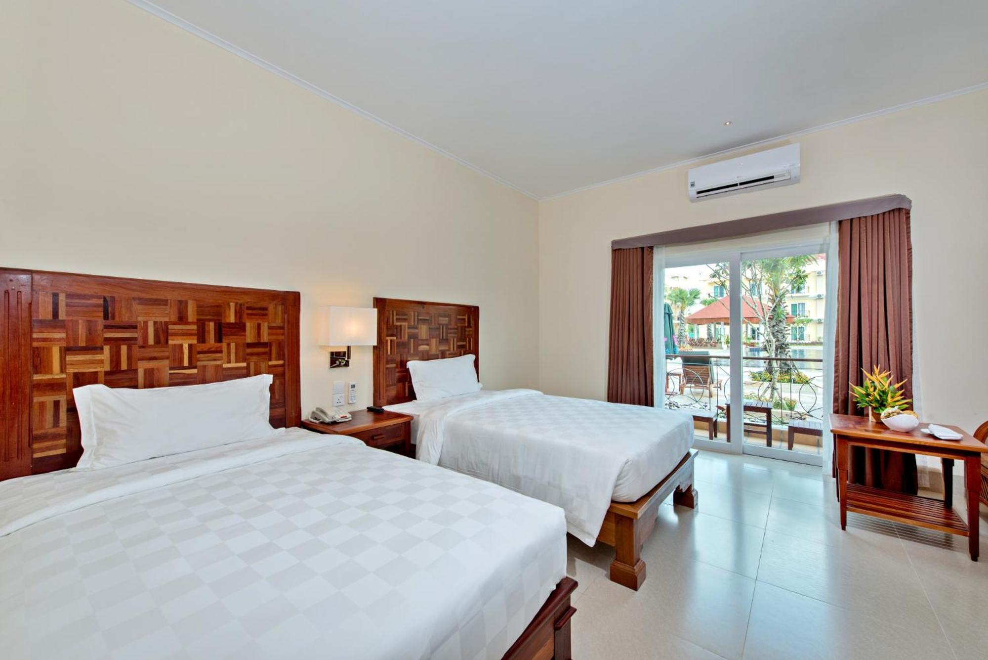Sokha Palace 4*