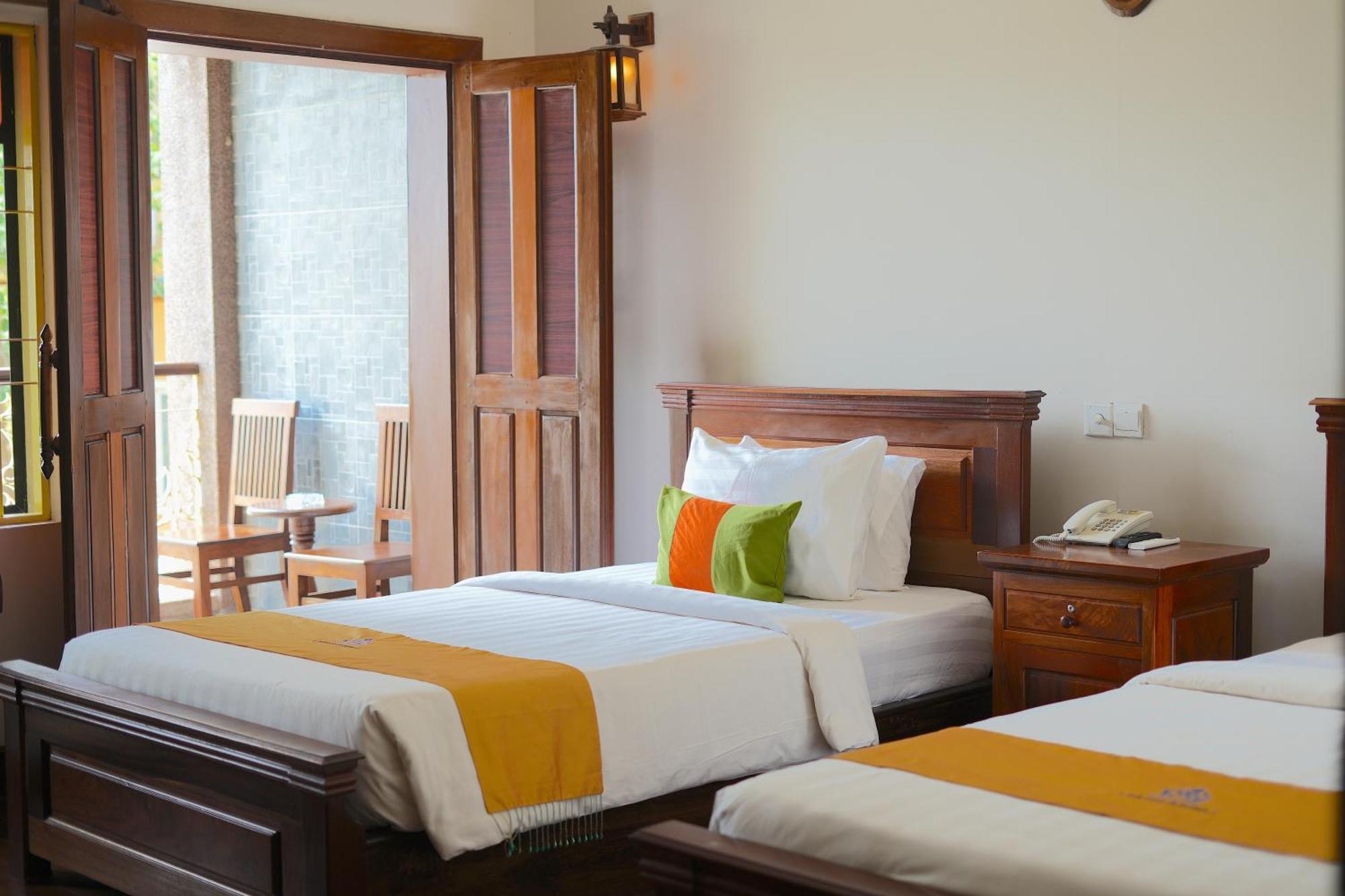 Hello Cambodia Boutique 3*