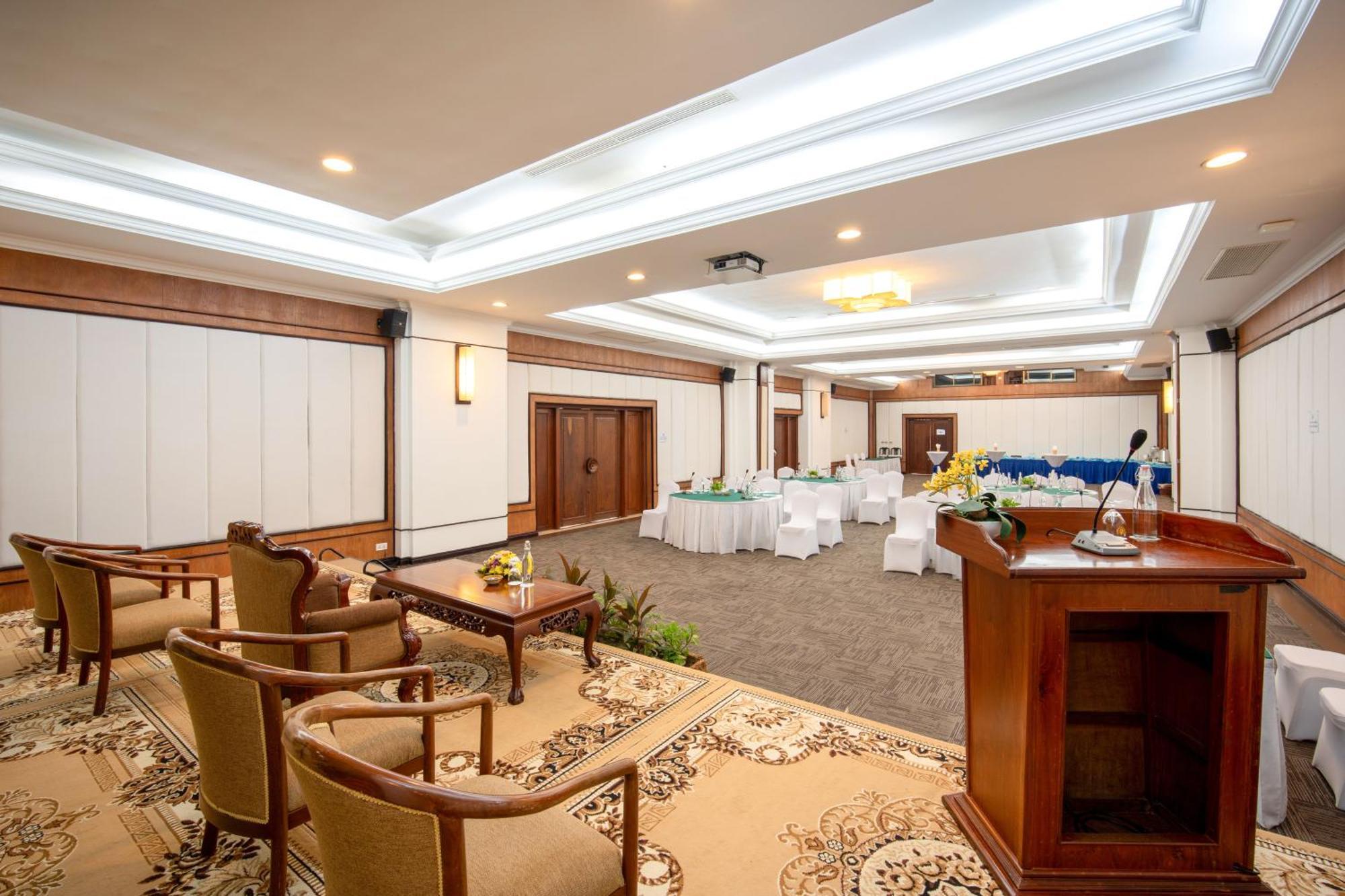 Hotel Khemara By Khemara Angkor 4*