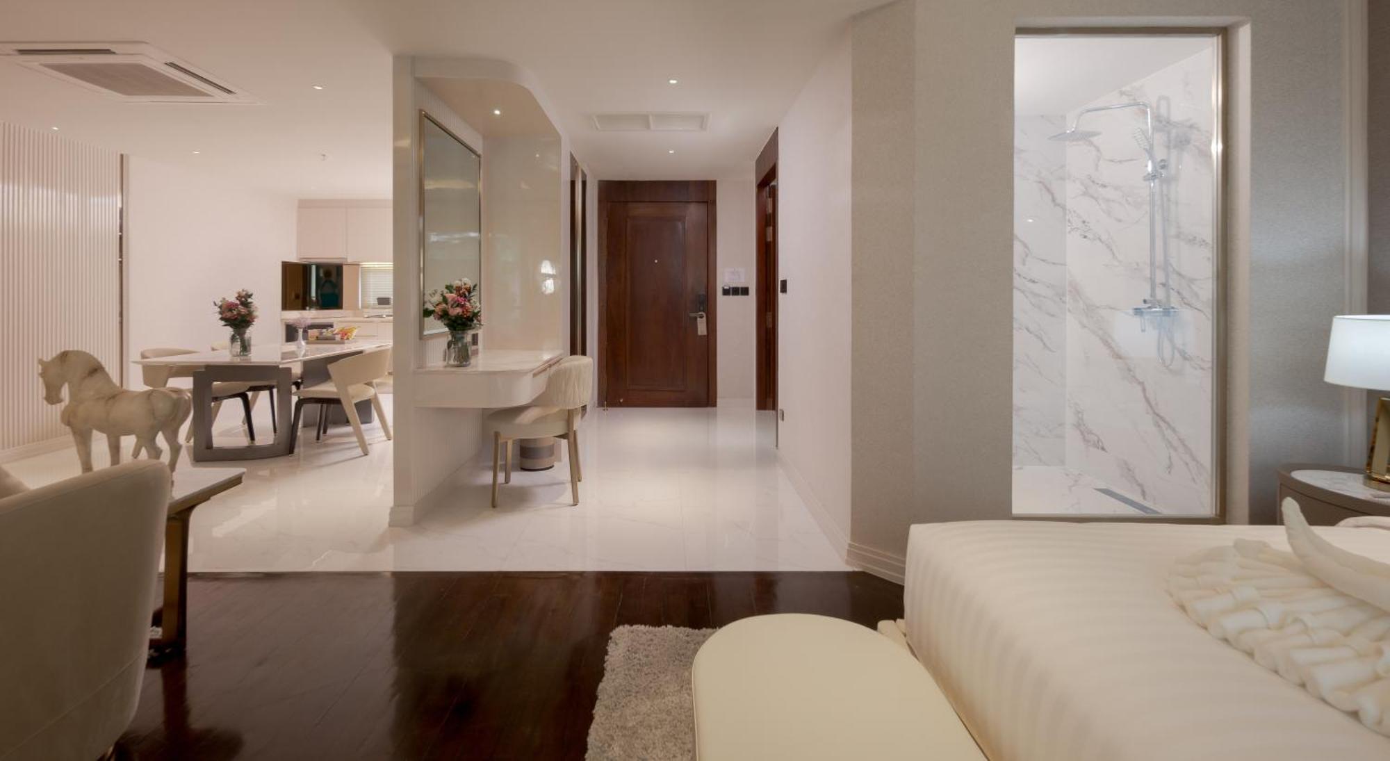 Hotel La Plante 5*