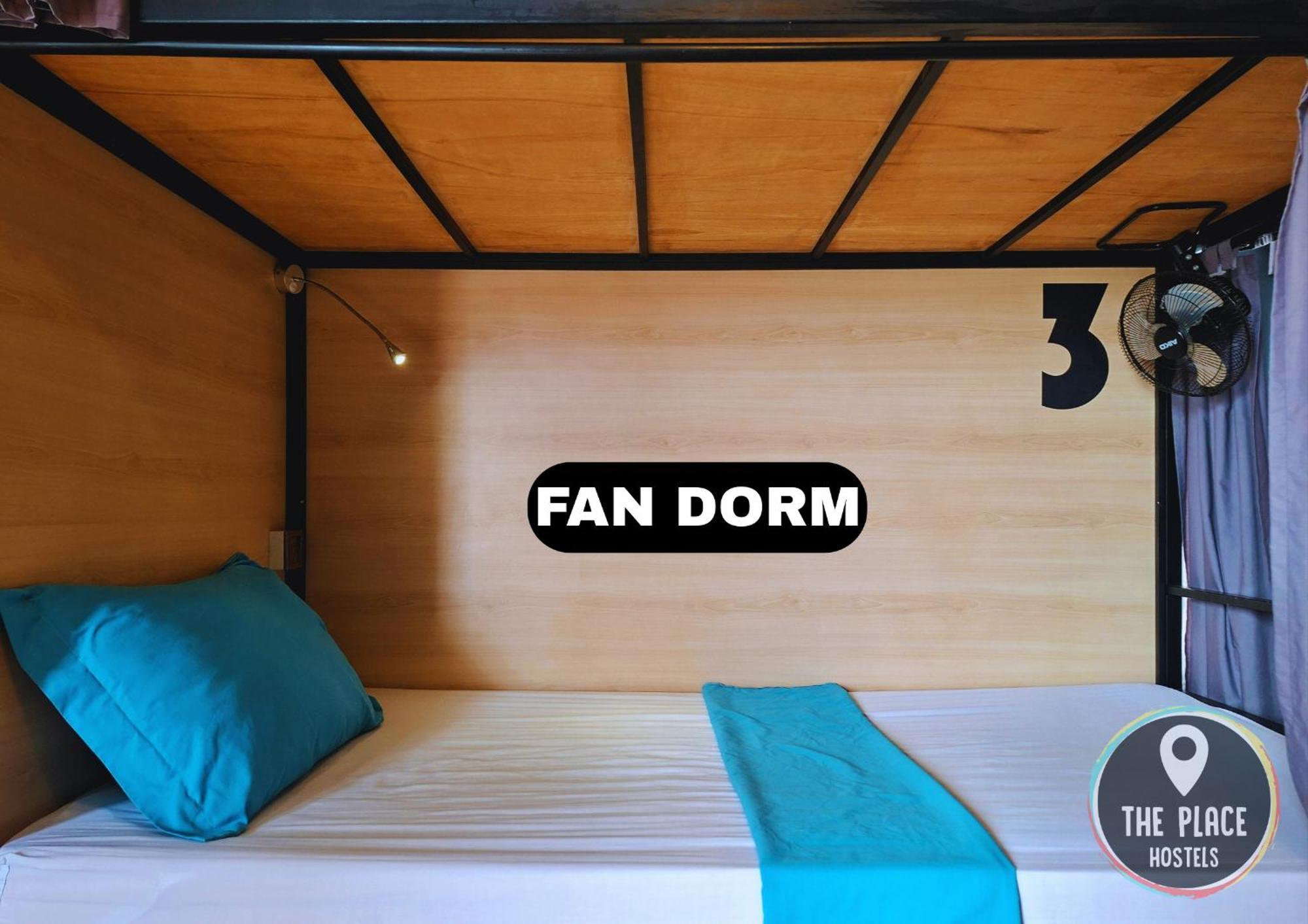 Hostel The Place Angkor *