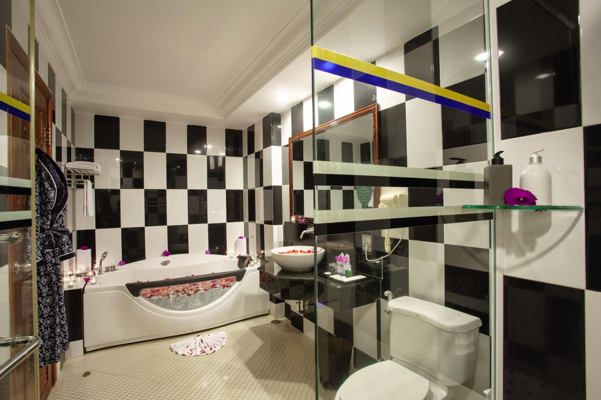Somadevi Angkor Premium Hotel