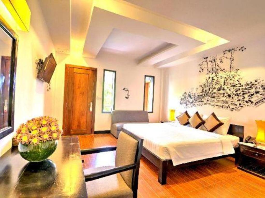 La Blanc D' Angkor 4*