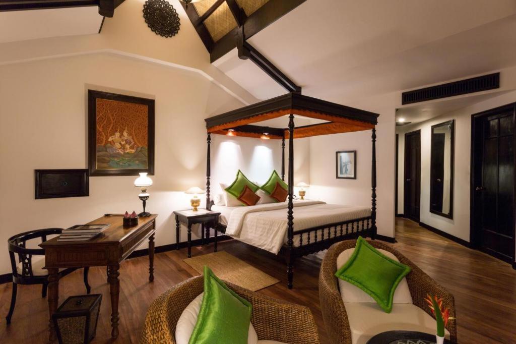 Angkor Village & Resort