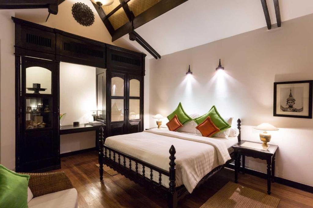 Angkor Village & 5*