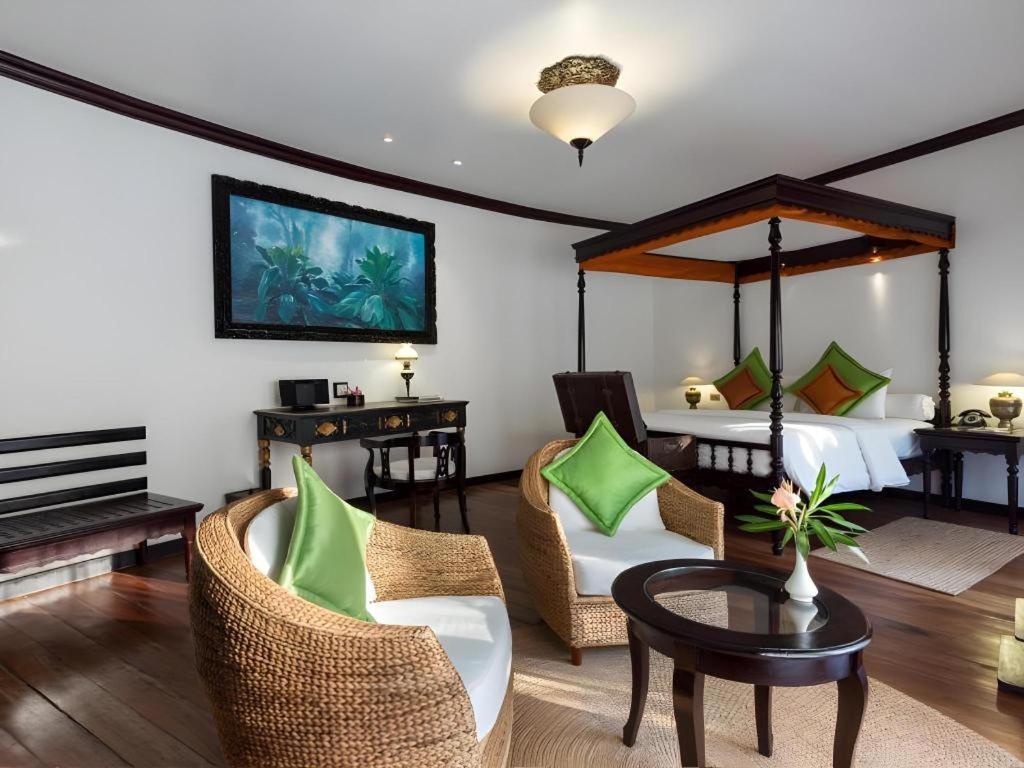 Resort Angkor Village & 5*