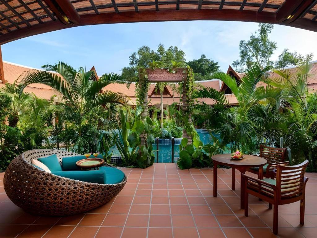 Resort Angkor Village & 5*