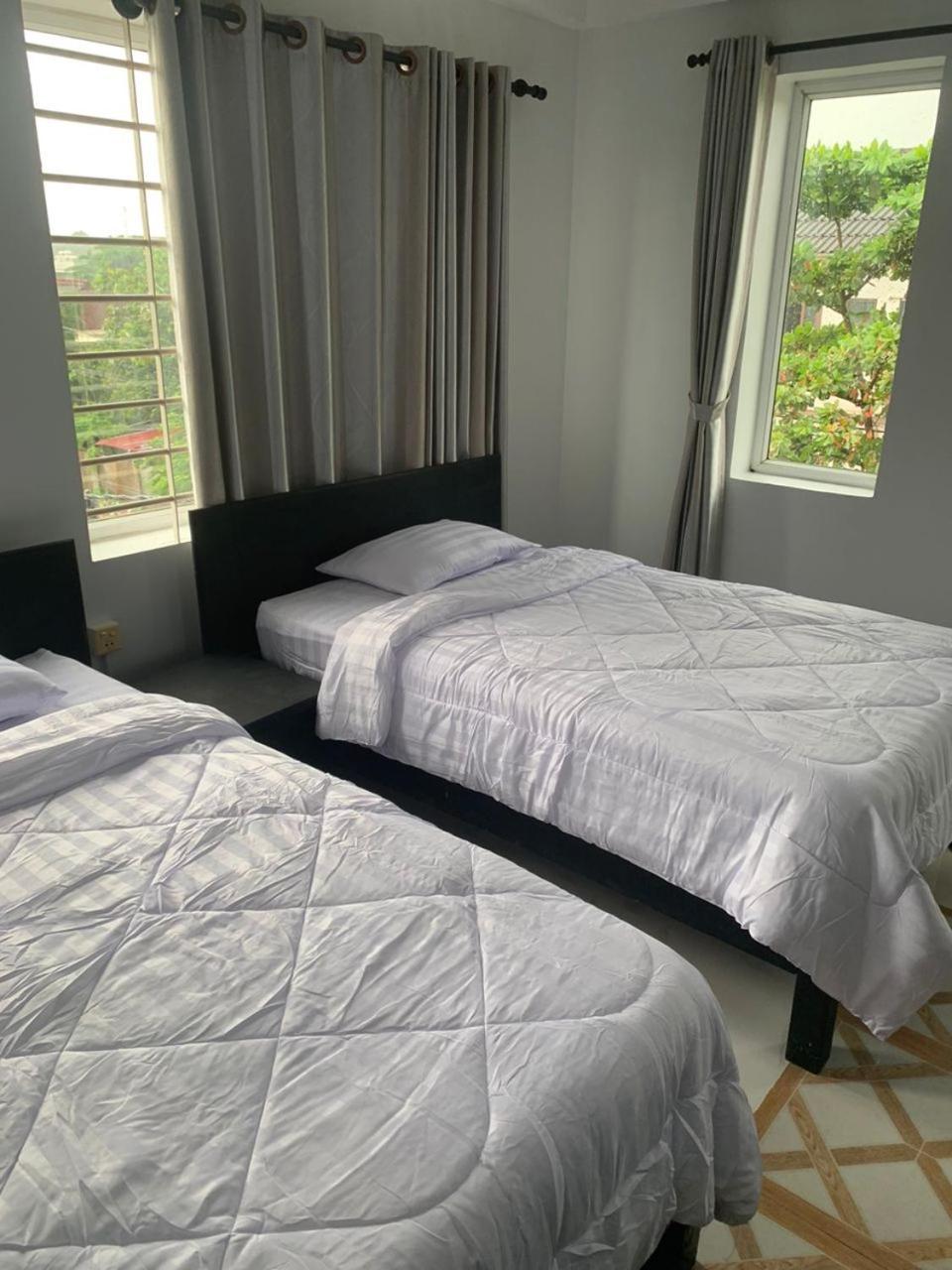 Zin Hotel