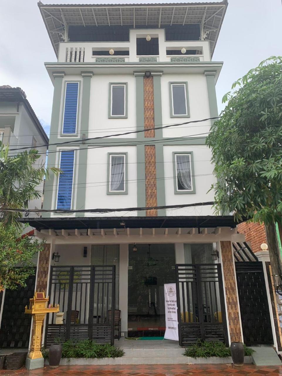 Zin Siem Reap