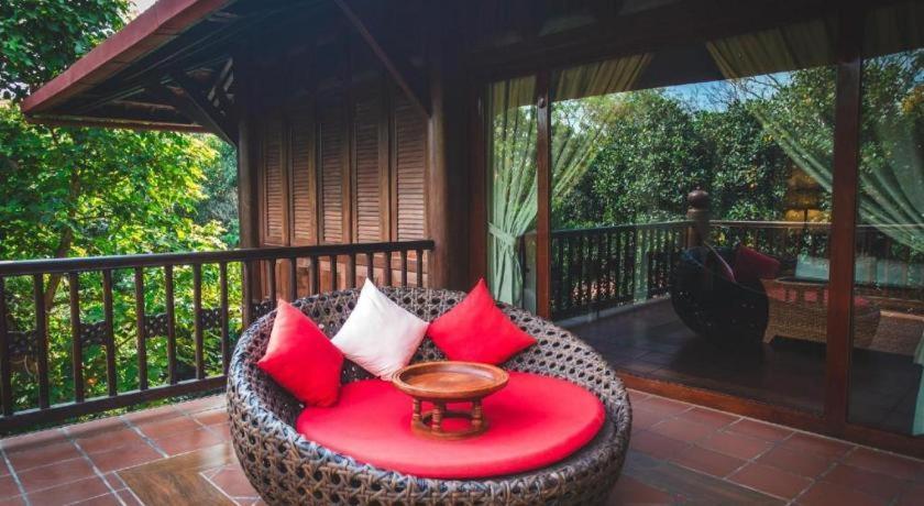 Resort Angkor Village & Siem Reap