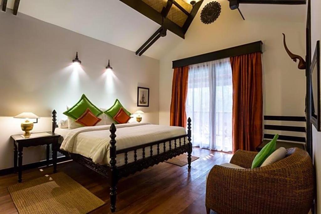 Resort Angkor Village & Siem Reap