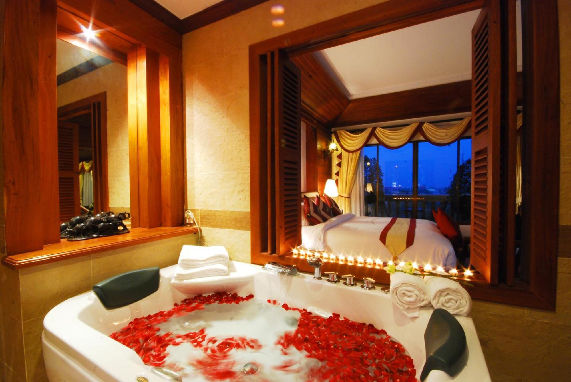 Borei Angkor & 5*