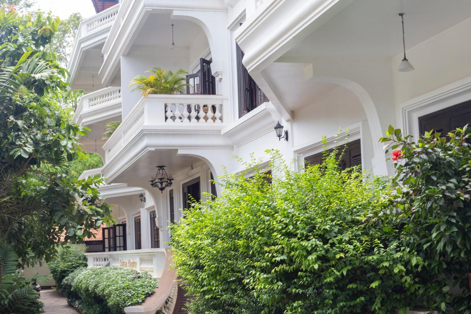 Hotel Chateau D'angkor La