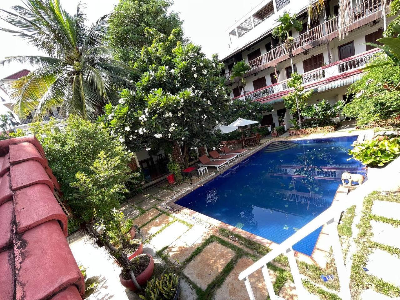 Hotel Baystone