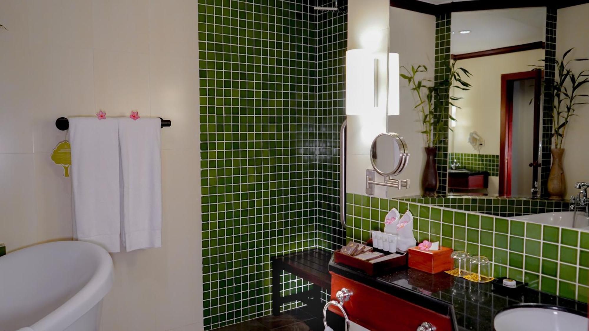 Hotel Borei Angkor & Siem Reap