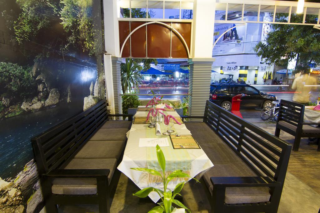 Hotel Golden Luck